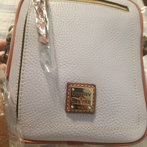 Dooney and bourke Camera crossbody